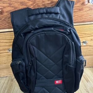 Case Logic DLBP-114 Carrying Case [Backpack] for 15" Notebook - Black NICE!